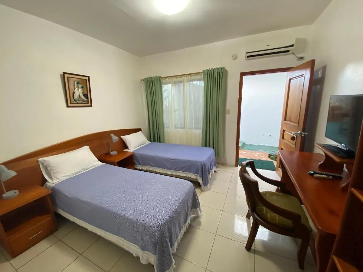 La Peregrina Galapagos B&B 阿约拉港 2*,  厄瓜多尔