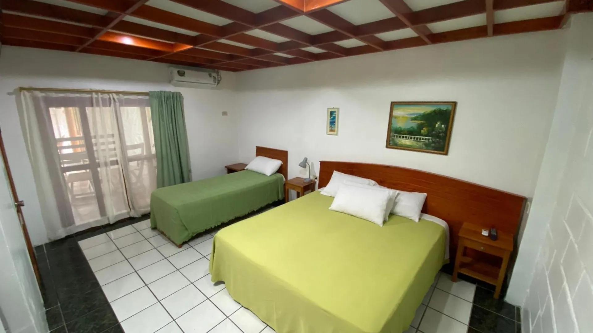 La Peregrina Galapagos B&B 阿约拉港 酒店