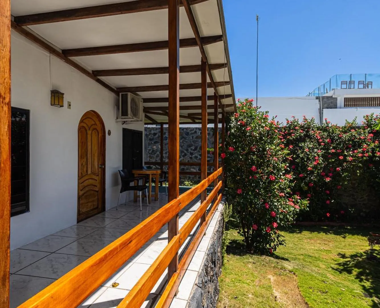 酒店 La Peregrina Galapagos B&B 阿约拉港